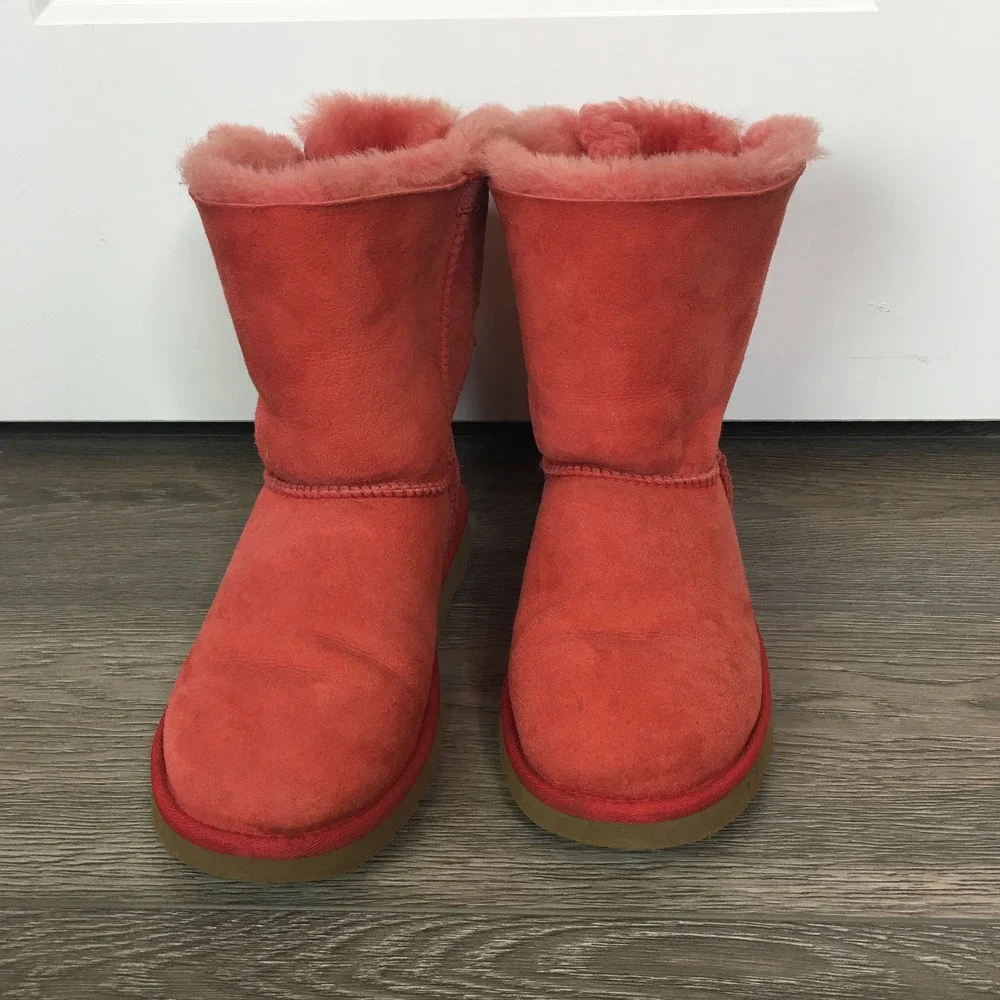 Ugg Australia Bailey Bow Sheepskin Leather Winter Snow Boots Redwood Size 5